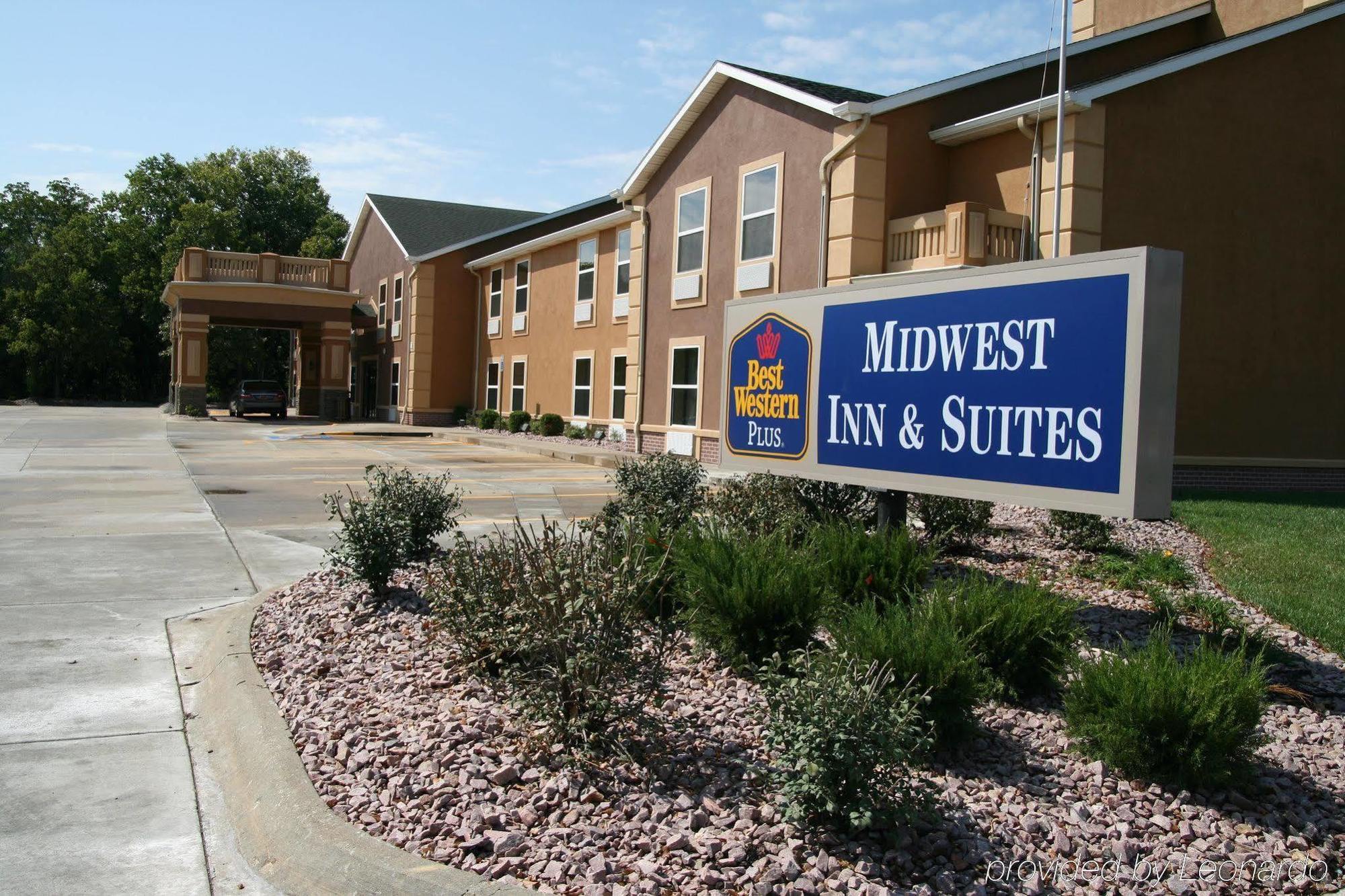 Best Western Plus Midwest Inn&Suites Salina Exterior foto